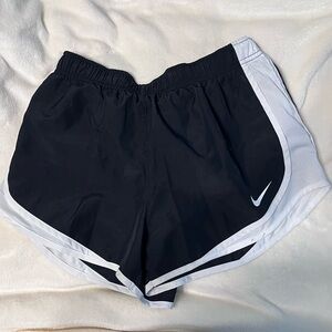 Running shorts